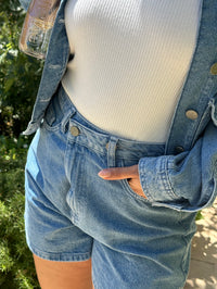 Short Alosta